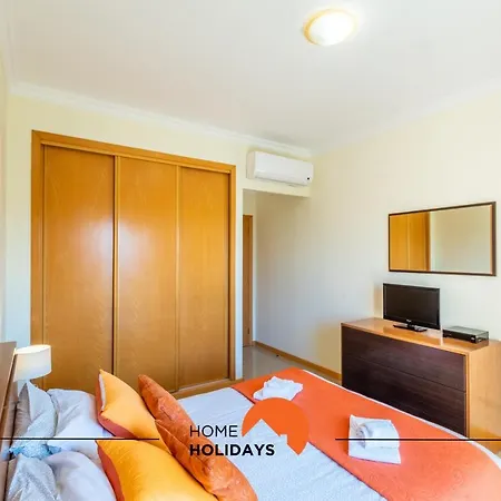 #045 Costa Family By Holidays * Albufeira