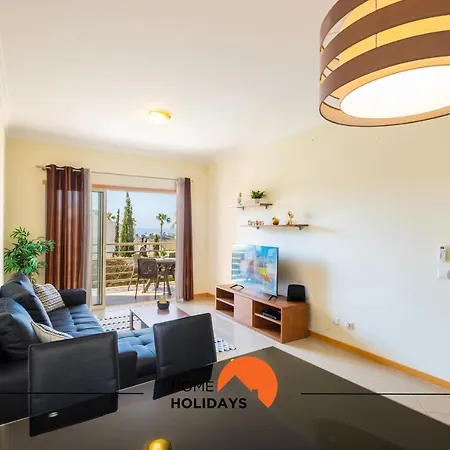 #045 Costa Family By Holidays Daire Albufeira